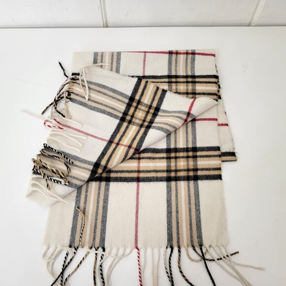 Plaid Scarves, Lot of Three - Picture 4 of 8